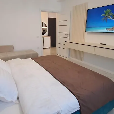 Beachfront Boutique Apartments Stefan Building Pools Beach Resort Năvodari
