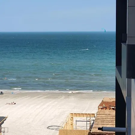 Beachfront Boutique Apartments Stefan Building Pools Beach Resort *