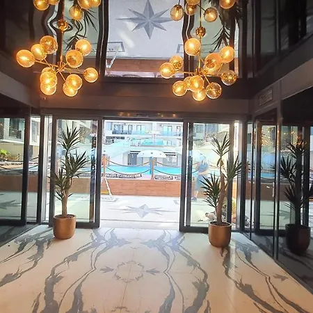 아파트 Beachfront Boutique Apartments Stefan Building Pools Beach Resort Năvodari