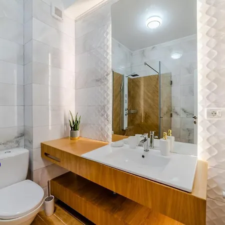 Beachfront Boutique Apartments Stefan Building Pools Beach Resort Năvodari