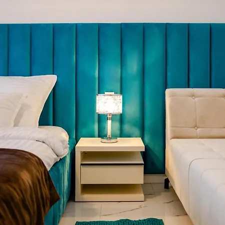Beachfront Boutique Apartments Stefan Building Pools Beach Resort *
