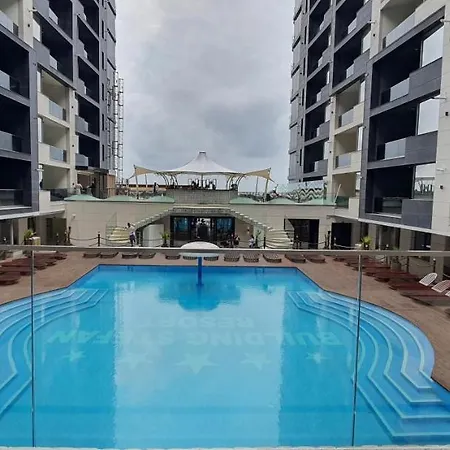Beachfront Boutique Apartments Stefan Building Pools Beach Resort 아파트